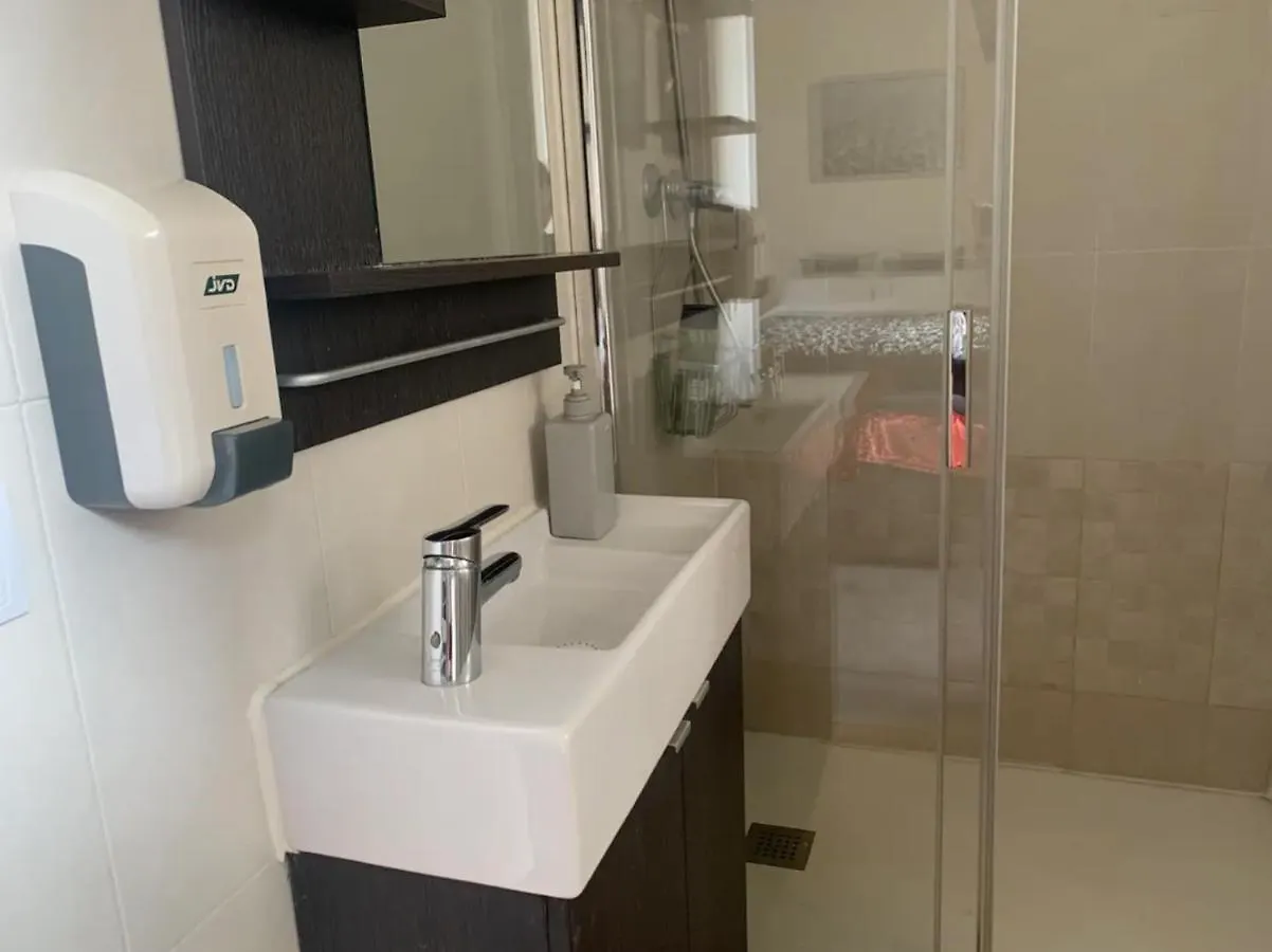 Nice Apartment Close To Park Guell1 Barcelona Spain
